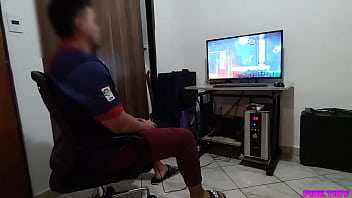 hd veegcom girl 18 wants to play on my pc she has to do it sitting on my legs best