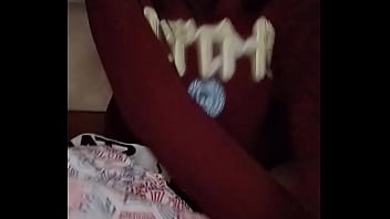 hd pov you woke up in the middle of a sleepover with your femboy bro best
